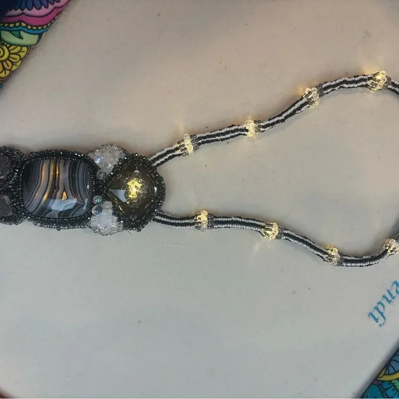 Handcrafted Beaded Pendant Necklace agate lights up optionally for fun - Picture 2 of 6